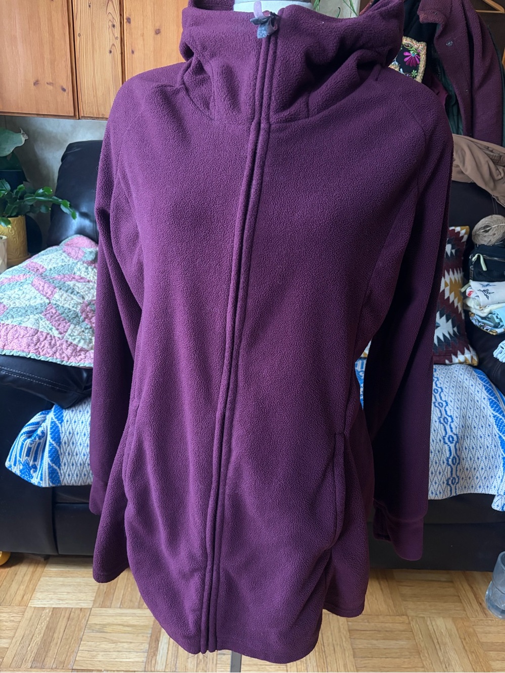 Bench Women’s Long Fleece Hooded Zip Up Sweater Jacket Maroon Size XXL